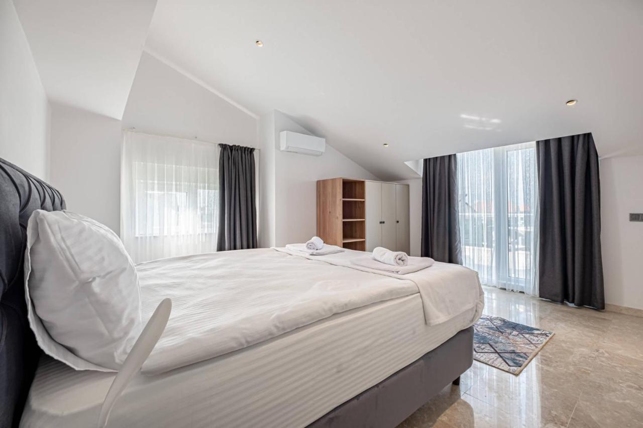 Belek Deluxe Suit Exterior photo